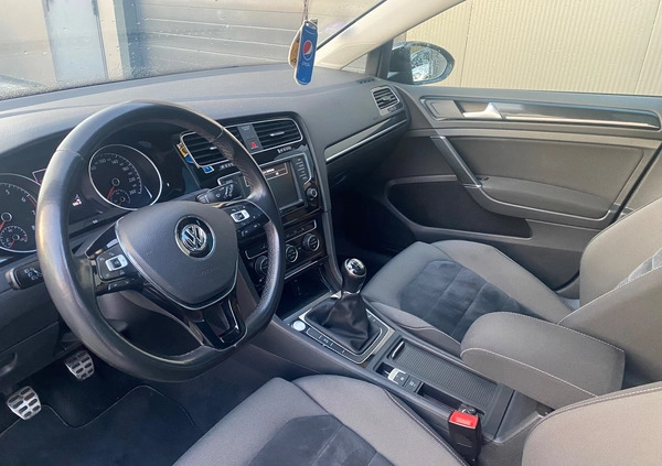 Volkswagen Golf cena 48900 przebieg: 162000, rok produkcji 2017 z Pyzdry małe 379
